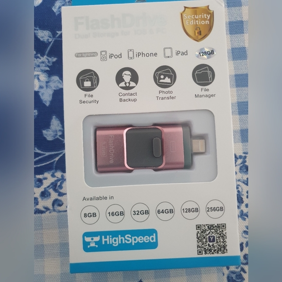 Flash drive 128GB - Picture 2 of 5